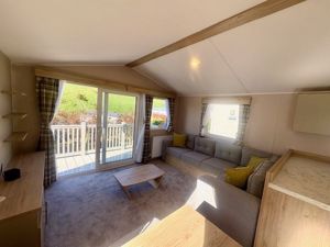 Lounge- click for photo gallery